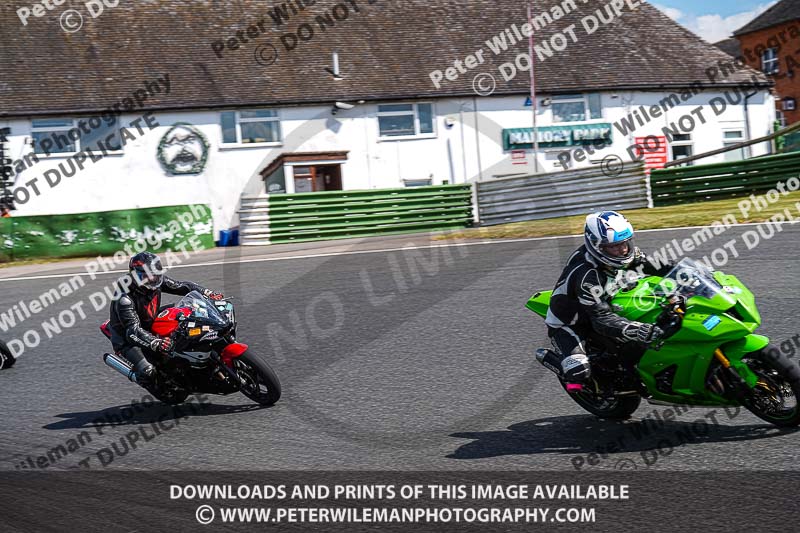 enduro digital images;event digital images;eventdigitalimages;mallory park;mallory park photographs;mallory park trackday;mallory park trackday photographs;no limits trackdays;peter wileman photography;racing digital images;trackday digital images;trackday photos